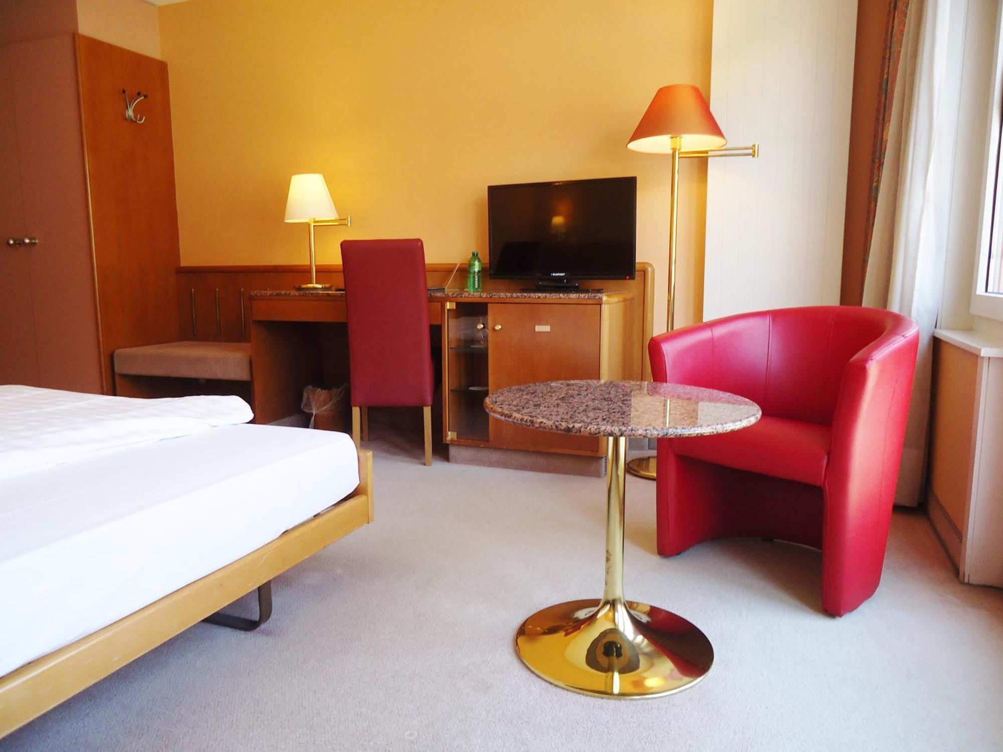 Hotel Le Cedre Bex Oda fotoğraf